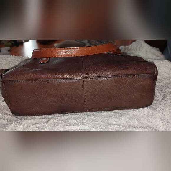 SOLD-Vintage Fossil purse shoulder bag - Picture 12 of 12